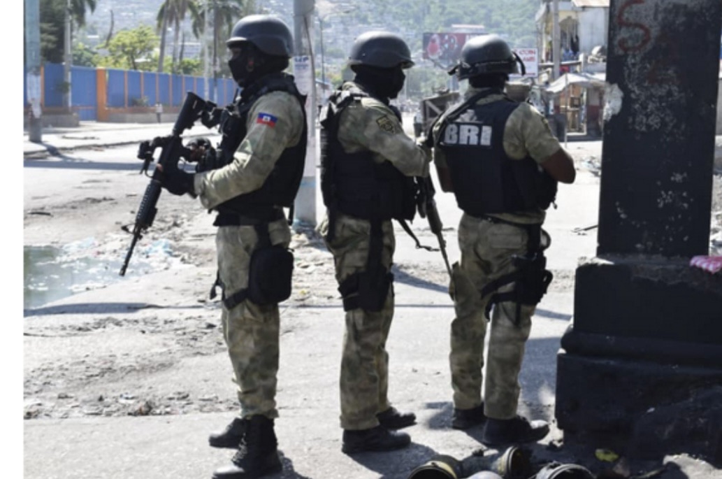 Haïti – Sécurité : la PNH frappe fort à Village-de-Dieu, plus d’une centaine de blessés et une trentaine de morts