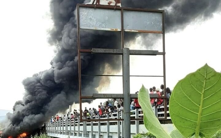Incendie meurtrier à Pont-Gaudin : un camion de carburant explose, plusieurs morts&nbsp;