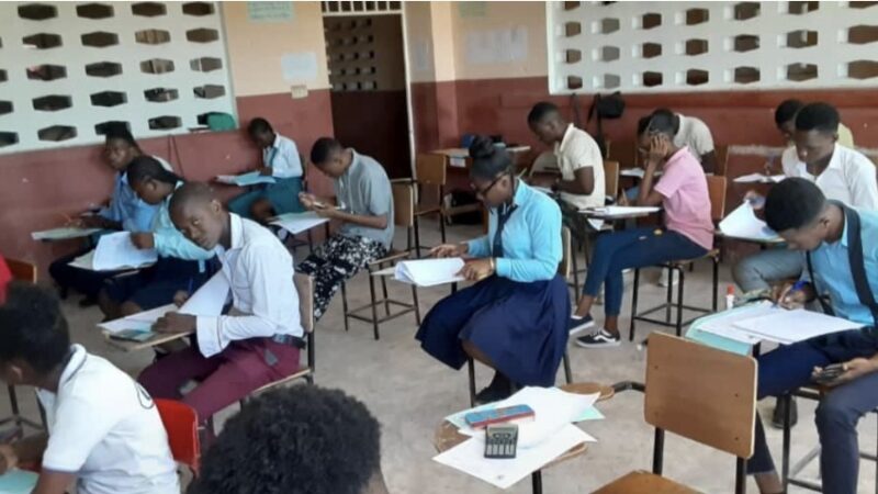 Examens officiels à Carrefour : quand l’État compose sous la protection des gangs armés