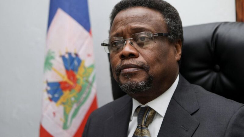 Budget de guerre” ou guerre du budget ? Le coup d’épée dans l’eau de Fritz Jean