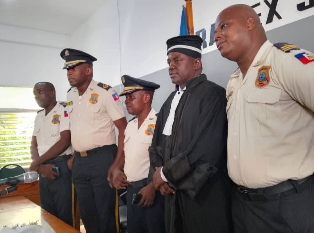 Cap-Haïtien : la BLTS arrête un suspect en pleine audition dans le bureau d’un juge d’instruction