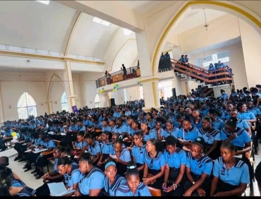 Le lycée Célie-Lamour éblouit Jacmel pour ses 70 ans