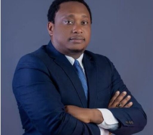 Le parc Vincent des Gonaïves en état de délabrement, interpellé, le journaliste Jhonny Ferdinand prend sa plume