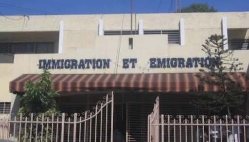 Intervention de la DCPJ à la Direction de l’immigration : cinq employés interpellés, dont deux cadres