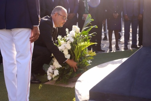 Aux Champs de Mars, le gouvernement honore Toussaint Louverture et interpelle la nation