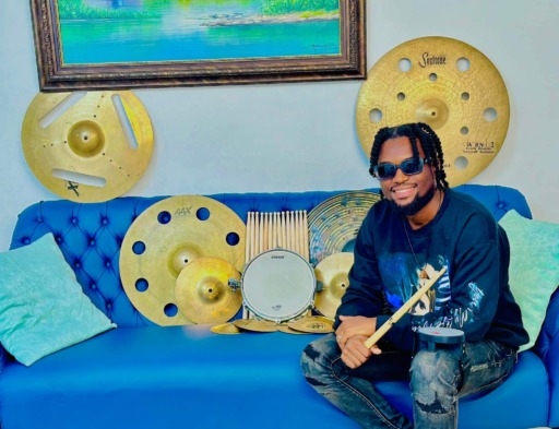 Olivier Edlin : de la passion familiale à l’excellence musicale, un pilier du concours national Le Batteur