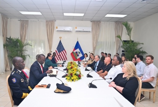Une délégation parlementaire américaine en visite à Port-au-Prince pour des échanges avec le gouvernement